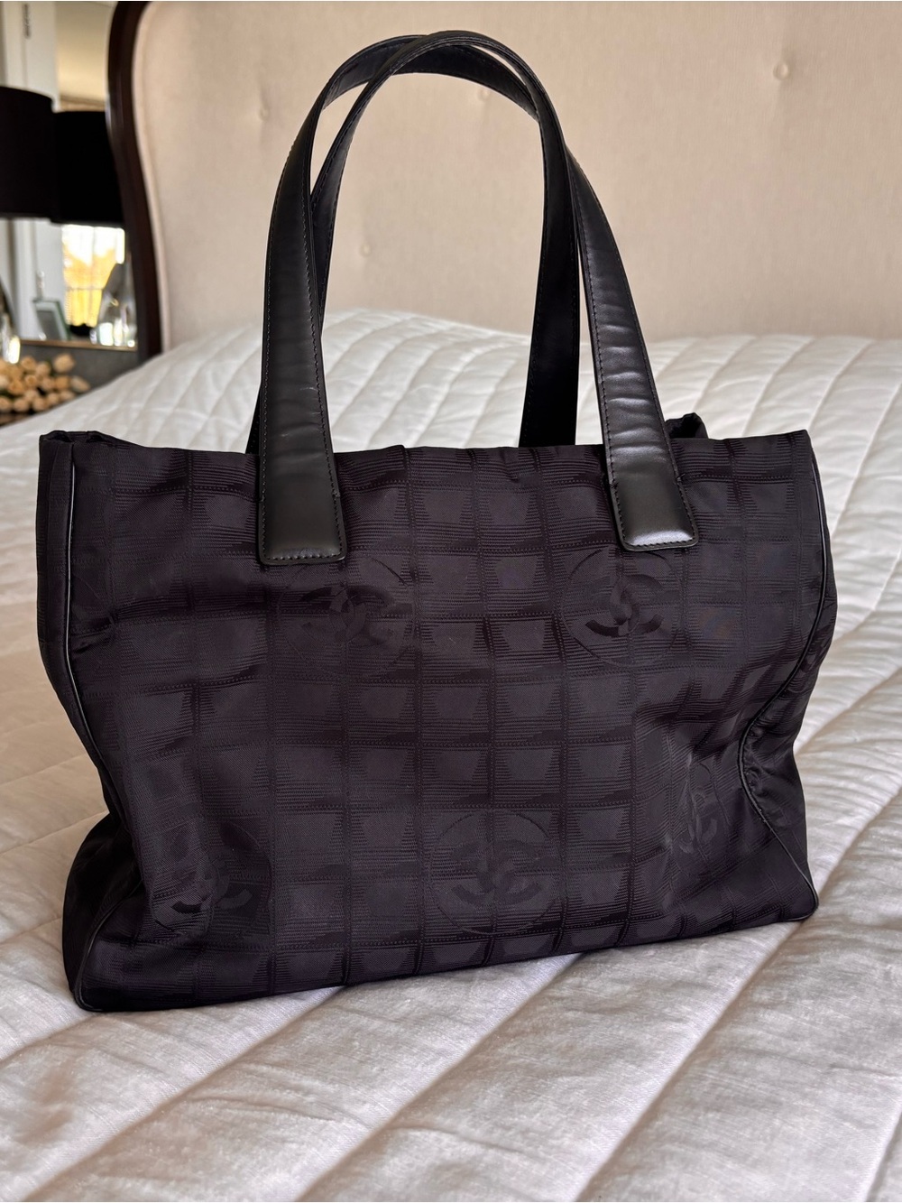 Authentic CHANEL Tote Bag